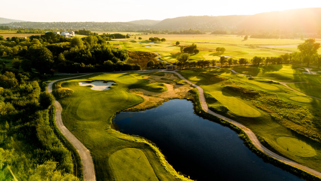 Prague City Golf Club Zbraslav - Image 3